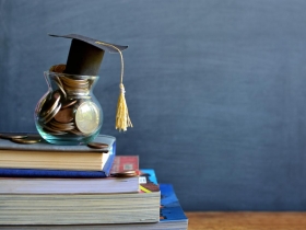 教育事業成為高盛搖錢樹？