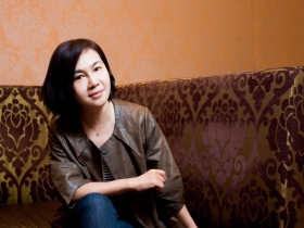 首度告白》廁所旁地板睡半年 蹲地上就著水桶寫信 唐雅君 入獄四三○天的人生領悟