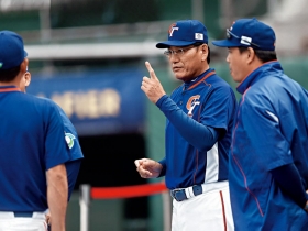 帶領中華隊在絕境打出精采好球的總教頭 謝長亨  人生無從規畫  只能做好準備