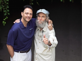 Burt's Bees 樂活精神橫跨東西