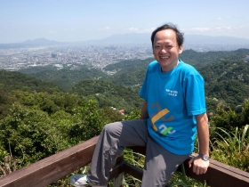 葉金川的百嶽人生