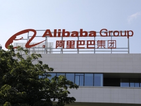 股價重挫但獲利強勁