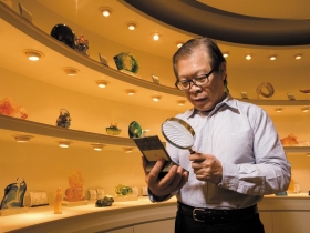 王永山  古玻璃中找到新定位