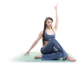 瑜伽名師唐幼馨的三招幸福煉金術