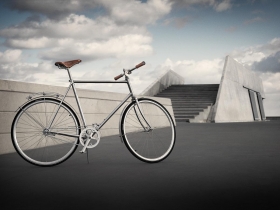 喬治傑生造單車  不改個性路線