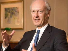 安東尼波頓  夠感性所以能理性