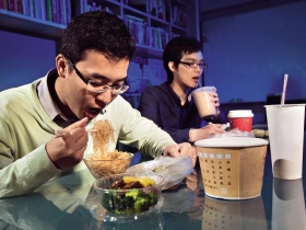 容器使用錯誤  你照樣把毒吃下肚