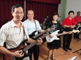 找到樂趣　銀髮族生活一樣亮麗