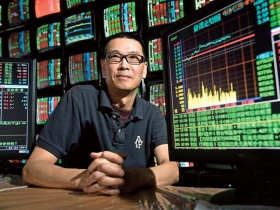 看透市場心理 跟散戶逆向操作