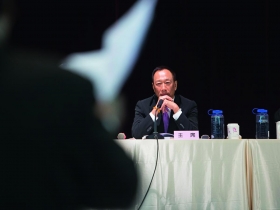 郭台銘肩扛股價漲跌 費力猛吹「成長」號角 鴻海八小時股東會深度解讀