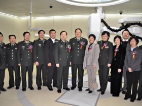 借機下蛋法則 合富搶食中國醫改大餅