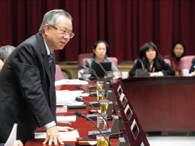 陸客買房大手筆、民營銀行搶轉貸 房巿回春 彭總裁今年還打房嗎？