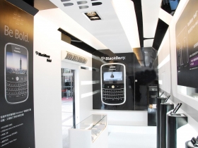 10歲的BlackBerry  要讓年輕人也上癮