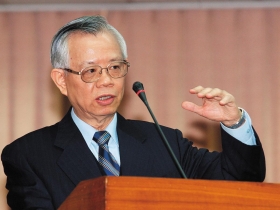 「大央行 小銀行」  苦的是台灣人民