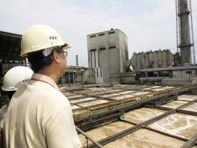 紙張價格蠢蠢欲動  環保更是問題