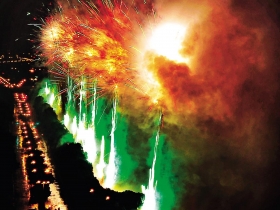 誰該為花博「煙霧秀」負責？