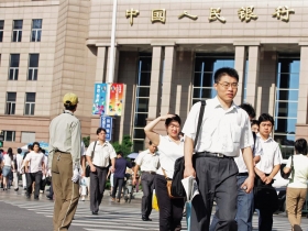 中國通膨失控是自己點火澆油