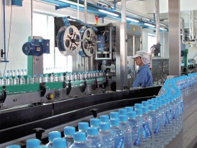 跟著聰明錢  長線布局六檔個股