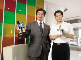 黑手台霸王世忠  張忠謀少不了他