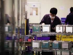 大盤整理中  太陽能、智慧手機強出頭