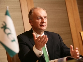 宏碁誓言奪下6％市占的背後策略