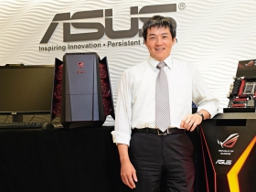 許祐嘉贏三戰  躋身華碩最年輕副總裁