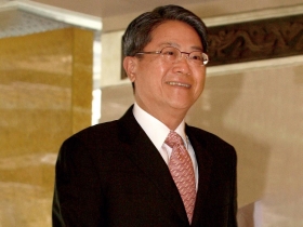 金控年終十個月？最高與平均差很大