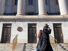 鮑爾森的救市方案已變調?