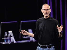 賈伯斯病假價值台幣七六八○億元