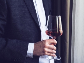 布爾喬亞葡萄酒