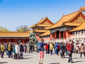 北京故宮保全打人  周功鑫道歉自失立場