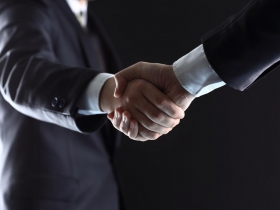 錢國維拚十天  成就亞洲最大金融購併