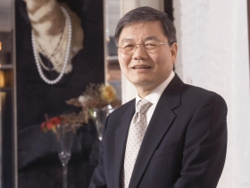 杜英宗的解藥  財務長千金難買早知道