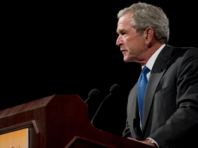 美國政府左手打空頭 右手救空頭