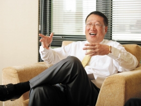 郭台強  不必鐵血也能成就霸業