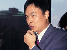 昔日投信界第一把交椅葉志勇低調回台