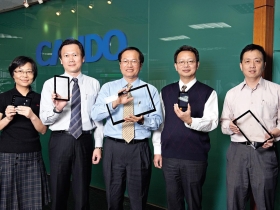 讓宸鴻用55億搶親的達虹10月革命