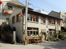 郭台銘、嚴長壽分享強者的童年