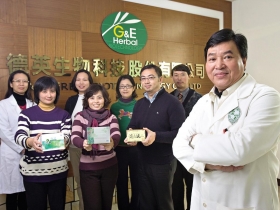 德英九年不賺錢仍能高價掛牌的「隱實力」