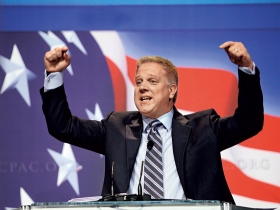 一張嘴撼動整個歐巴馬王國