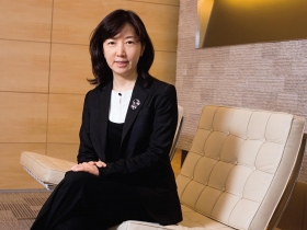 野村證券曹慧姝  用五項紀錄震撼外資圈