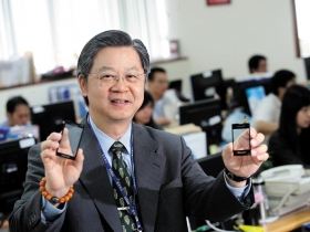 不當「島耕作」  葉裕洲要做觸控王