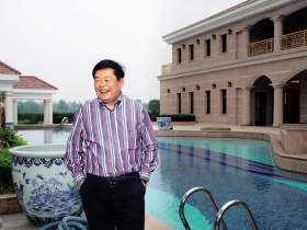 中國首善曹德旺：因為窮過，所以把財富力量逼到極限