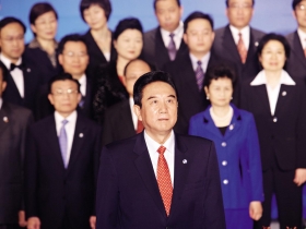 中國超級大買家只能做不能說的盤算