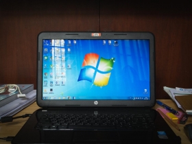 觸控、藍光和筆電代工可望受惠