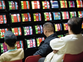 台股測支撐  有機會形成「頭肩底」