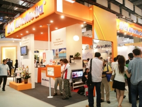 十一檔成長股  穩賺股息財