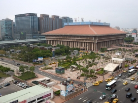 複製香港經驗 九商辦概念股起飛