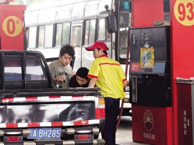 產業政策大轉彎  第四季抓小放大