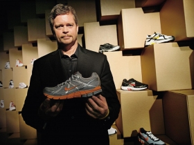 執行長帕克  用右腦變出金礦的超級宅男